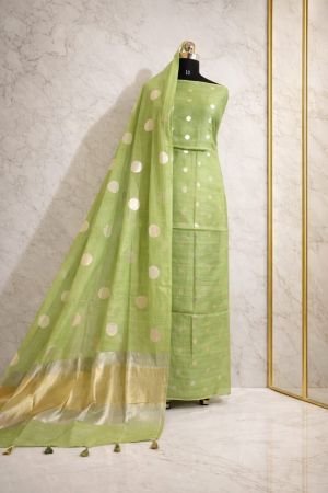 Mul Suit With Banarasi Weaving Dupatta